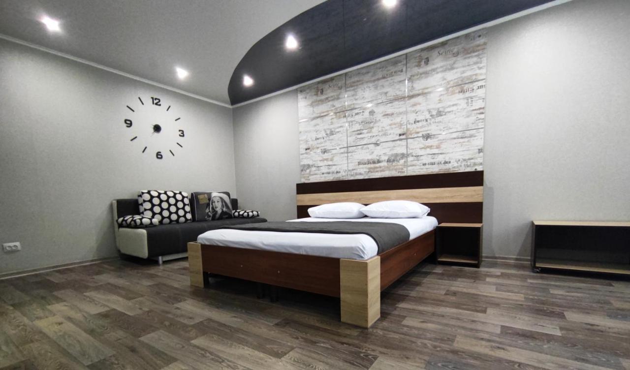 Люкс В Центре Металлургов 31 Kr Apartments Krywyj Rih Exterior foto