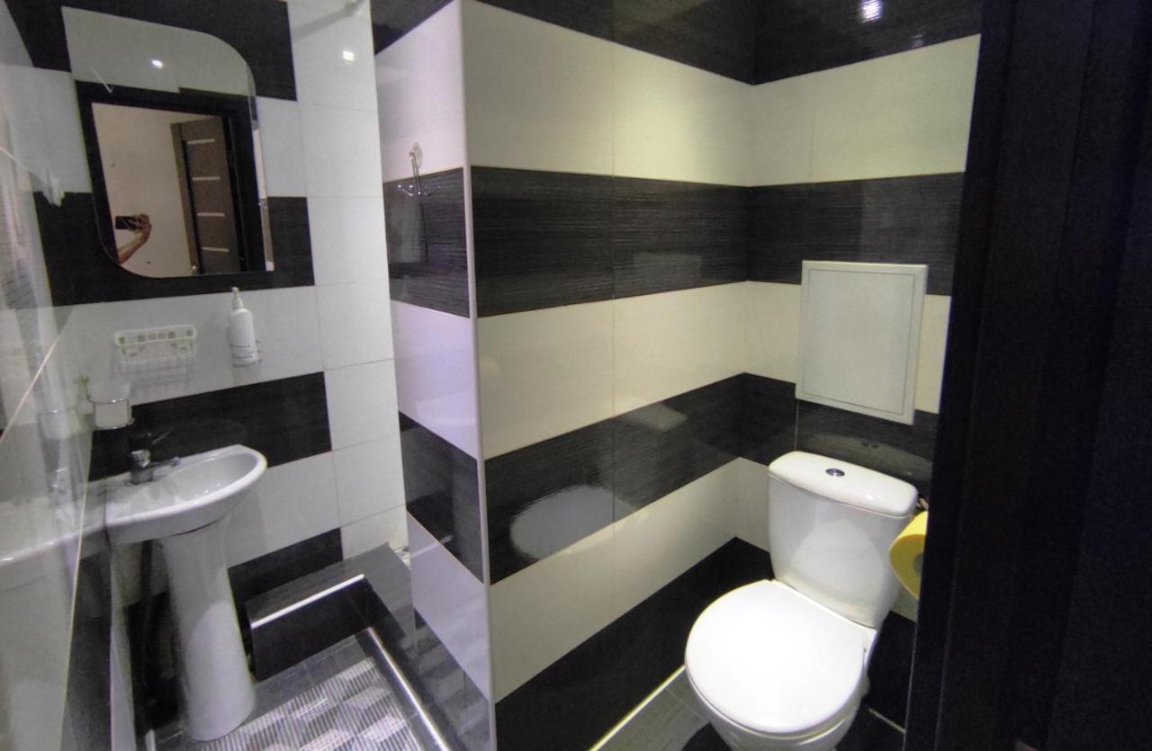 Люкс В Центре Металлургов 31 Kr Apartments Krywyj Rih Exterior foto